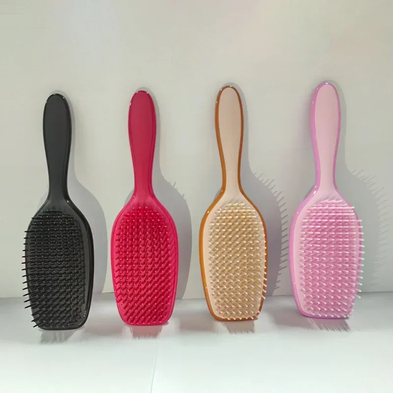 Hair Care In Salon - Massage Hair Brushes Not Knotted Tangle