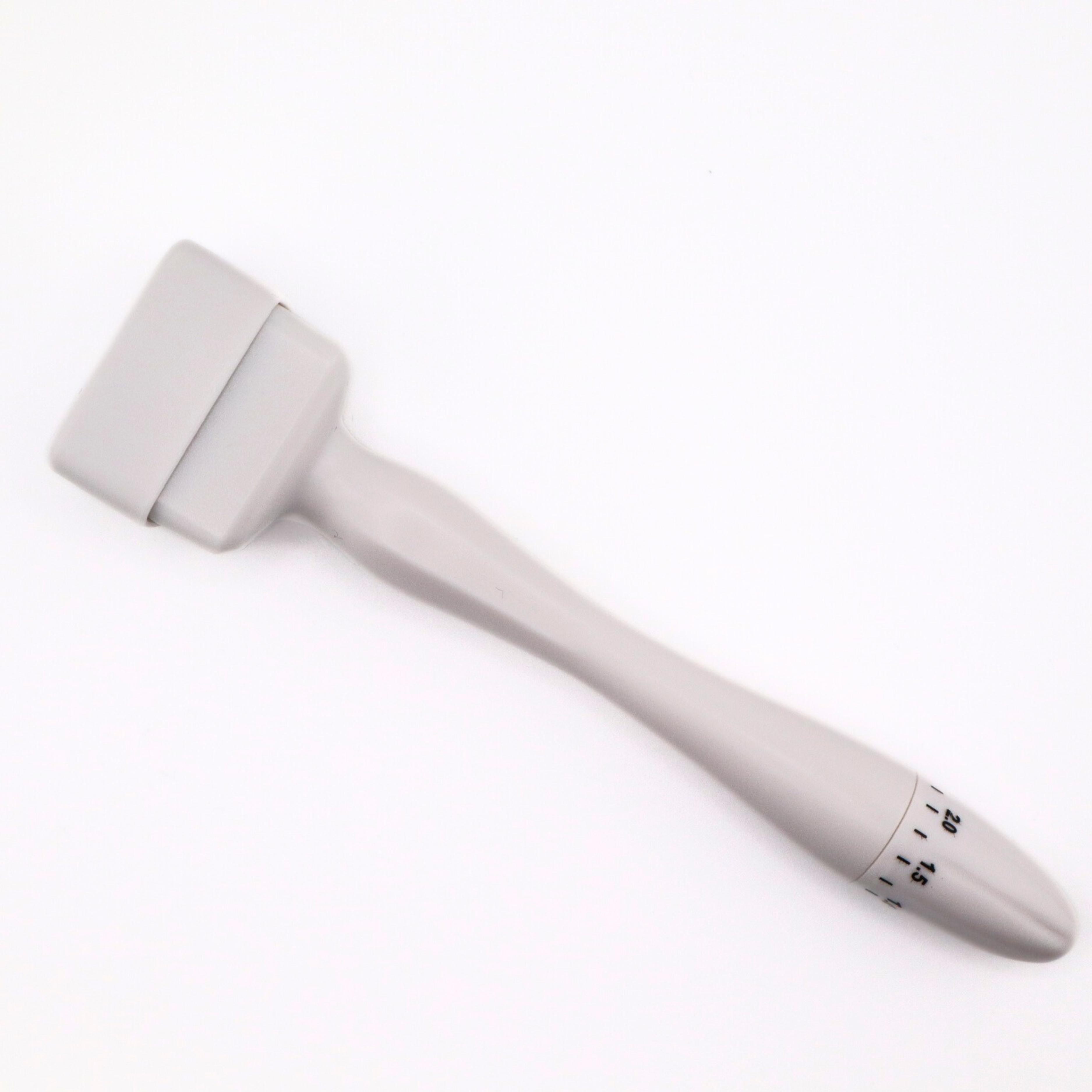 Professional Titanium Derma St - Hair Care Growth のレビューと価格